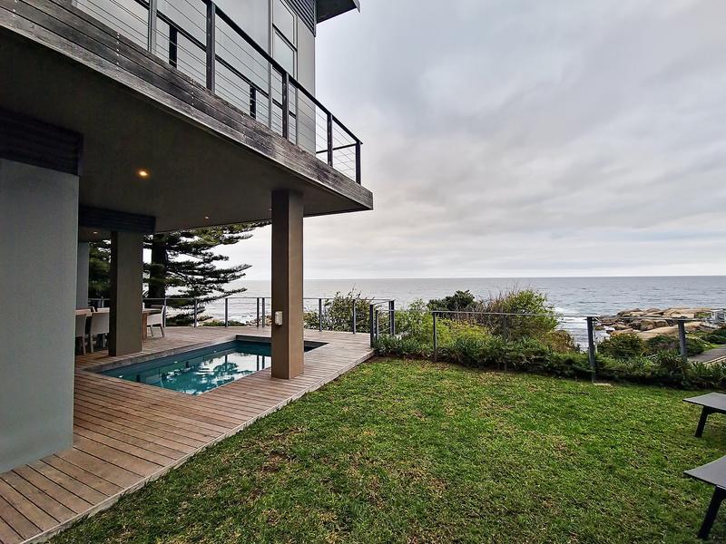 5 Bedroom Property for Sale in Bakoven Western Cape